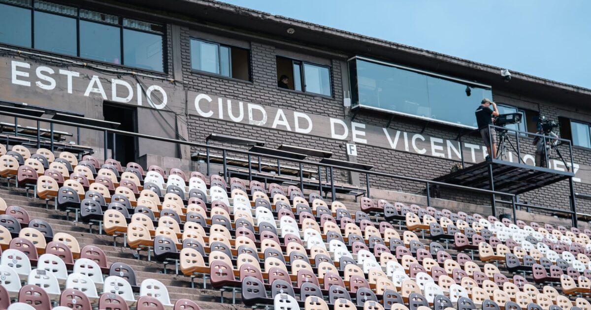Samuel Portugal a caminho do Gil Vicente após assistir a triunfo sobre o Rio Ave